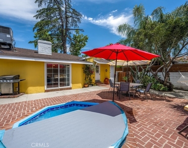 6229 Agnes Avenue - Photo Thumbnail 27