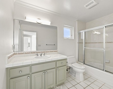 137 Lyndon Street - Photo Thumbnail 32