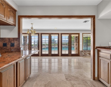 28917 Scotsview Drive - Photo Thumbnail 18