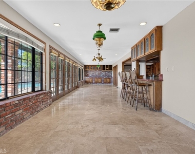 28917 Scotsview Drive - Photo Thumbnail 20
