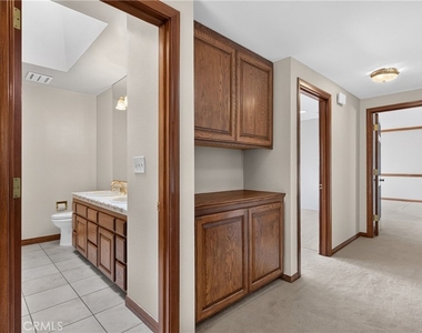 28917 Scotsview Drive - Photo Thumbnail 34