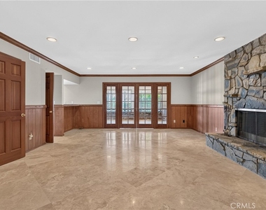 28917 Scotsview Drive - Photo Thumbnail 13
