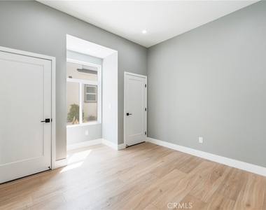 2130 W 238 Street - Photo Thumbnail 10
