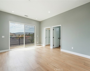 2130 W 238 Street - Photo Thumbnail 27