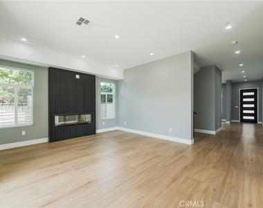 2130 W 238 Street - Photo Thumbnail 5