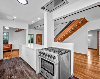 628 S Irena Avenue - Photo Thumbnail 4