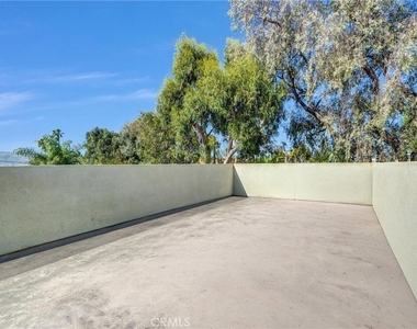 628 S Irena Avenue - Photo Thumbnail 20
