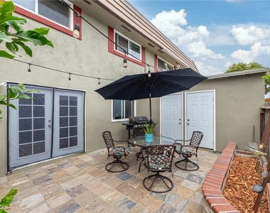 4792 Larwin Avenue - Photo Thumbnail 23