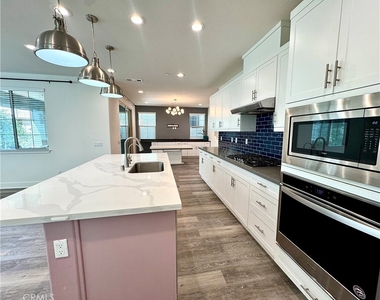 920 Spadra Avenue - Photo Thumbnail 13