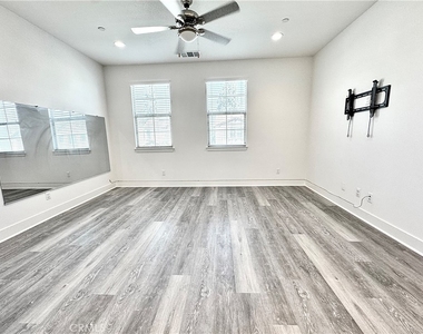 920 Spadra Avenue - Photo Thumbnail 17