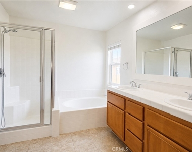 22 Dallas - Photo Thumbnail 22