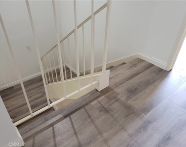 5511 Muir Drive - Photo Thumbnail 5