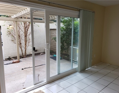 5511 Muir Drive - Photo Thumbnail 4
