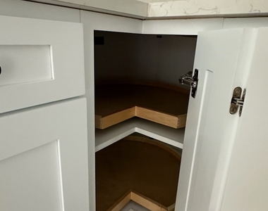 2660 Milton Ave Unit A - Photo Thumbnail 11