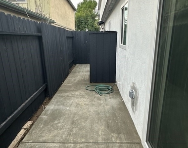 2660 Milton Ave Unit A - Photo Thumbnail 14