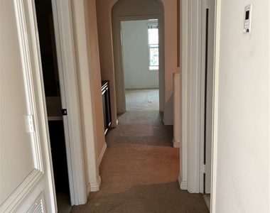 713 S Melrose - Photo Thumbnail 7