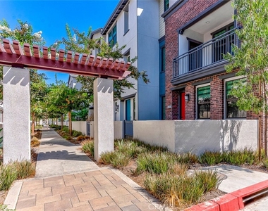 6996 Cottonwood Lane - Photo Thumbnail 1