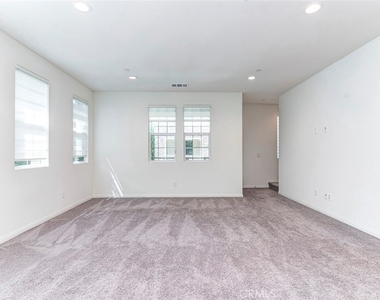 6996 Cottonwood Lane - Photo Thumbnail 14