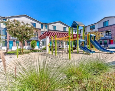 6996 Cottonwood Lane - Photo Thumbnail 30