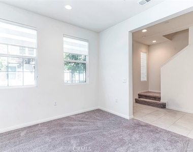 6996 Cottonwood Lane - Photo Thumbnail 6