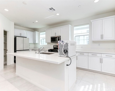 6996 Cottonwood Lane - Photo Thumbnail 9