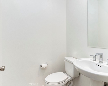 6996 Cottonwood Lane - Photo Thumbnail 7