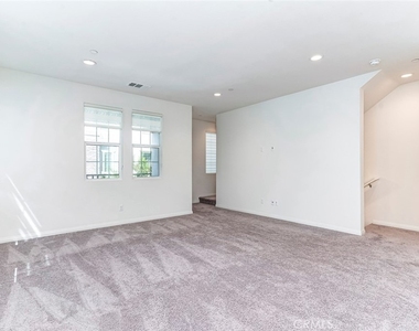 6996 Cottonwood Lane - Photo Thumbnail 15