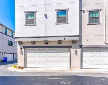 6996 Cottonwood Lane - Photo Thumbnail 28