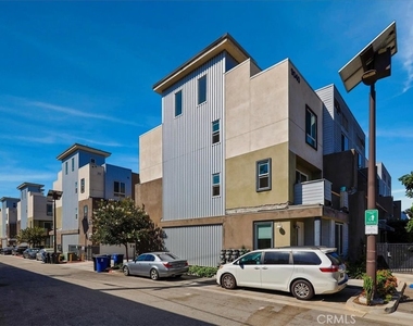 9042 Garvey - Photo Thumbnail 31