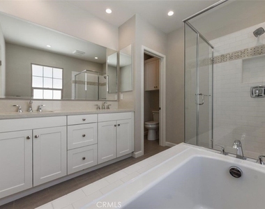 137 Falcon Ridge - Photo Thumbnail 26