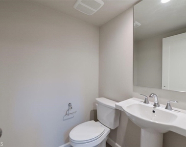137 Falcon Ridge - Photo Thumbnail 15