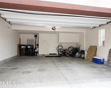 706 S Euclid - Photo Thumbnail 26