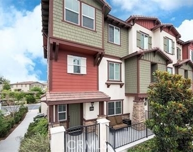 706 S Euclid - Photo Thumbnail 12