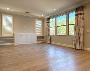 144 Hargrove - Photo Thumbnail 7