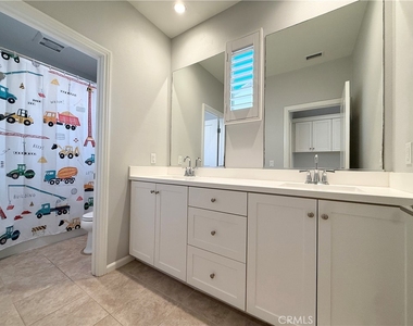 144 Hargrove - Photo Thumbnail 25