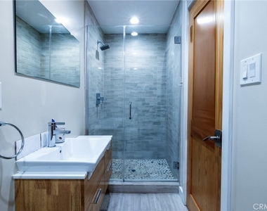 5220 E Los Flores Street - Photo Thumbnail 22
