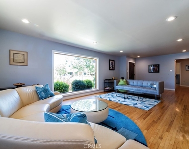 5220 E Los Flores Street - Photo Thumbnail 7