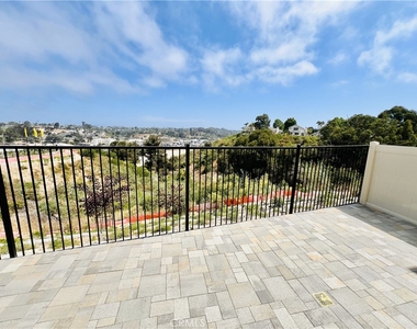 1374 Blue Port Way - Photo Thumbnail 48