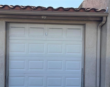 4791 Lago Drive - Photo Thumbnail 15