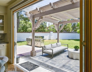 12370 Fairbanks Drive - Photo Thumbnail 10