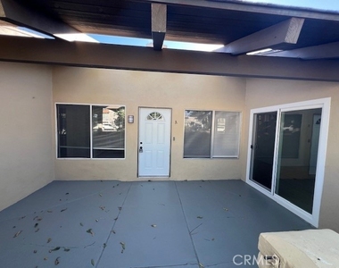 408 W La Veta - Photo Thumbnail 17