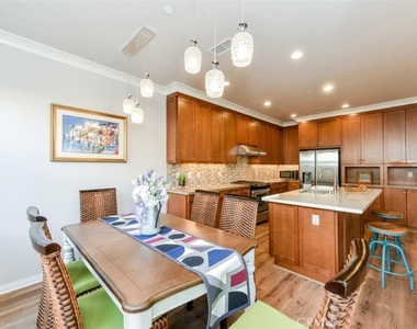 81 Overbrook - Photo Thumbnail 6