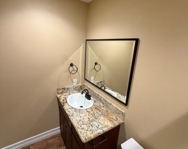 6 Willow Tree Lane - Photo Thumbnail 40
