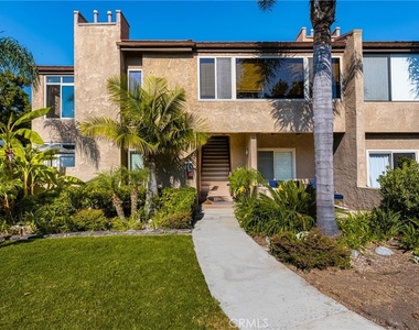 16877 Bluewater Lane - Photo Thumbnail 2