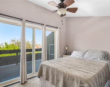 16877 Bluewater Lane - Photo Thumbnail 22