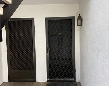 235 Avenida Lobeiro - Photo Thumbnail 4