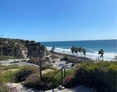 235 Avenida Lobeiro - Photo Thumbnail 12