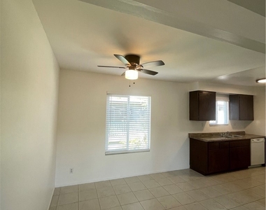 119 17th Street - Photo Thumbnail 17