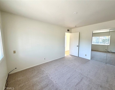 22661 Spring Lake Lane - Photo Thumbnail 9