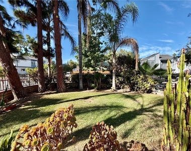 22661 Spring Lake Lane - Photo Thumbnail 12